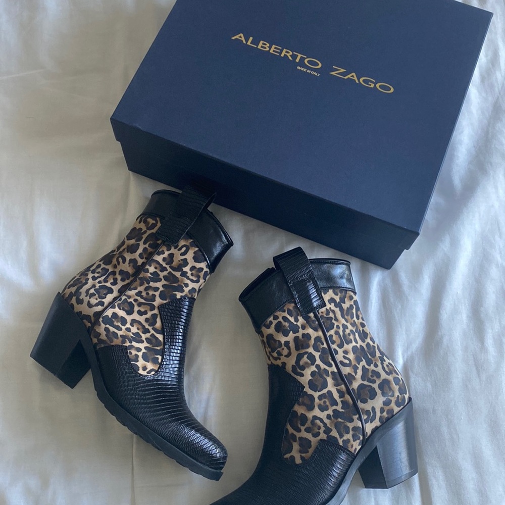 NWT Alberto Zago Leather & Cheetah Print Western Booties